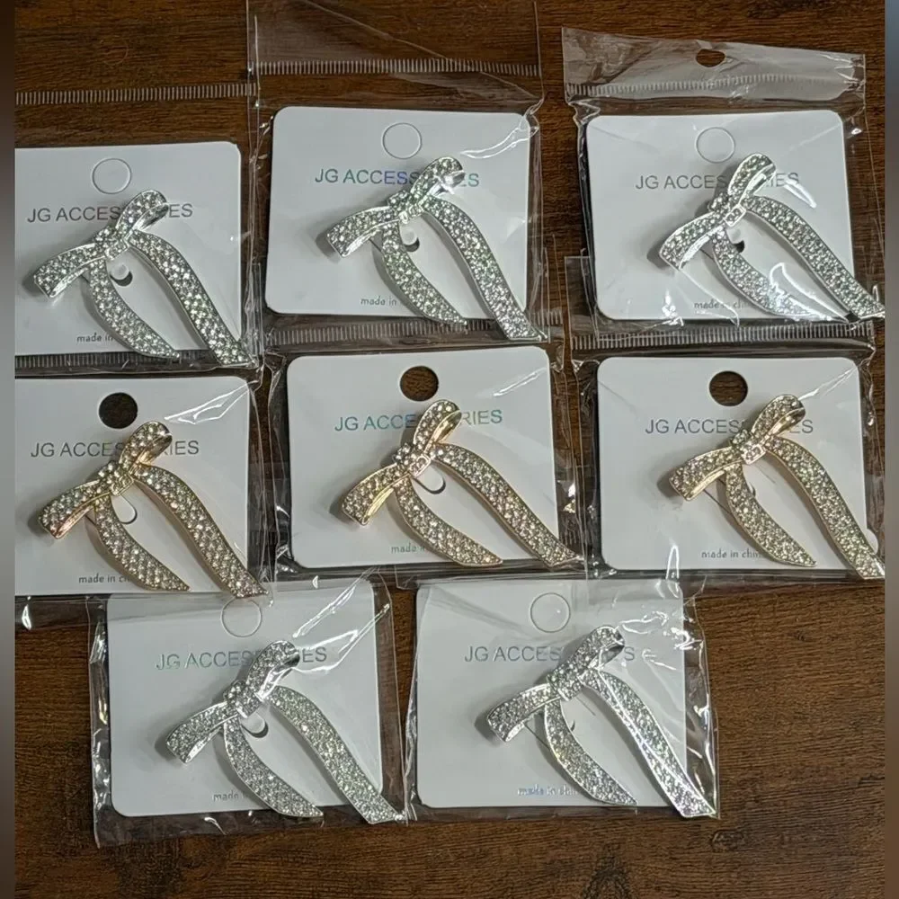 8 PC Rhinestone Bow Brooch Bundle Silver & Gold Tone Sparkly Ribbon Pins NEW